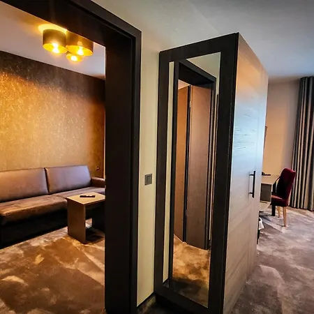 ホテル Western 4*