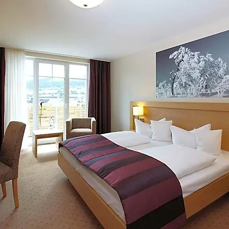 Western Hotel 4*