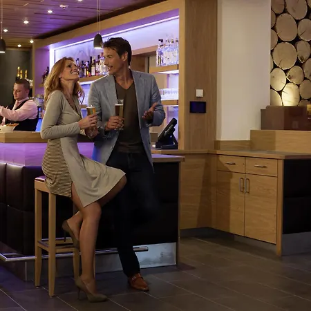 Western ホテル 4*